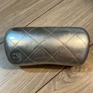 CHANEL Silver Quilted leather leather sunglasses